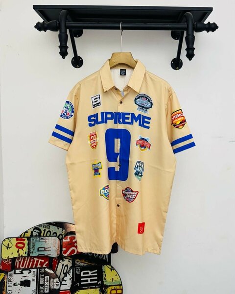 VARSITY T-SHIRT