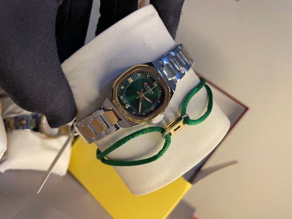 Montre élégante pour femme