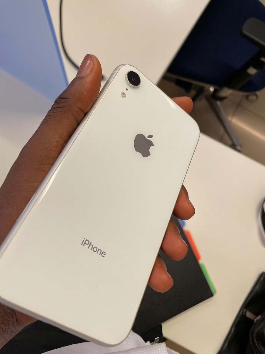 iPhone XR