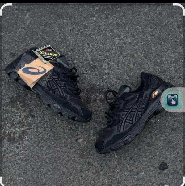 Chaussures de running Asics noires