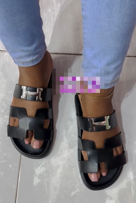 Women's summer flip flops