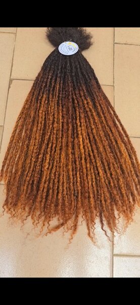 Extensions de cheveux bouclés