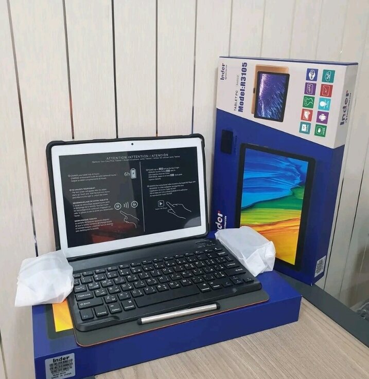 Tablette Inder 2-en-1 avec clavier