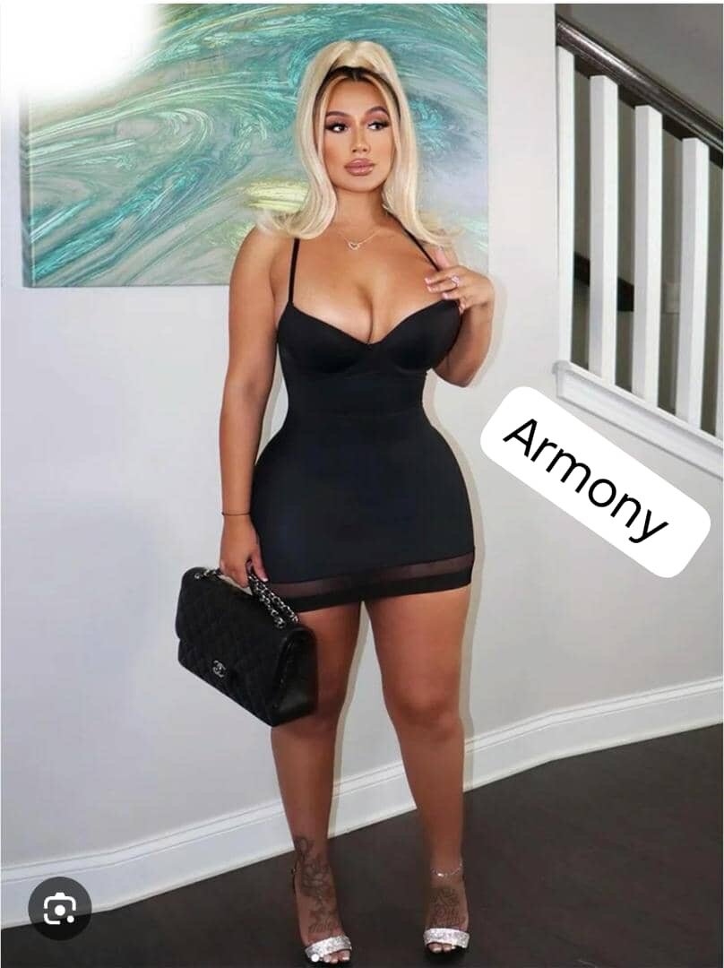 Robe courte Armmony pour femme