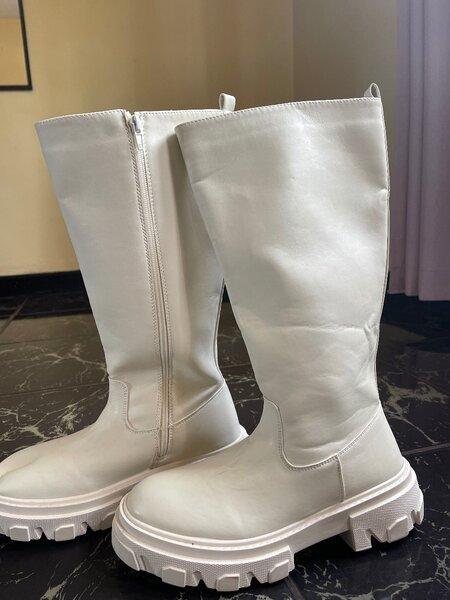 Boots size 6  and sneakers size 8