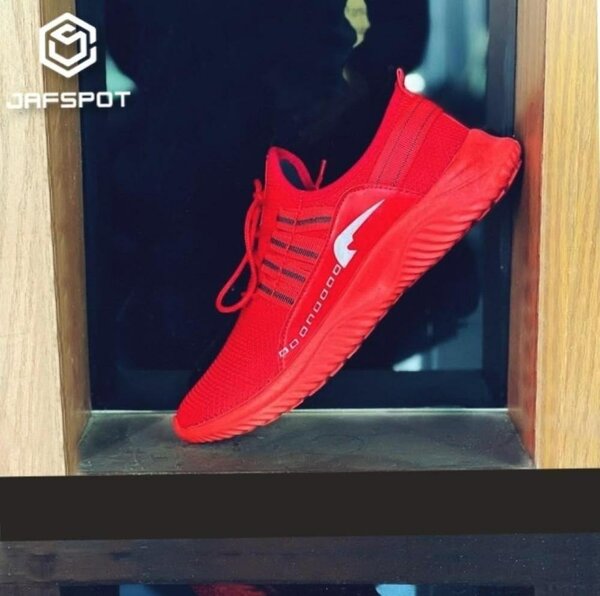 Man's running walking casual shoes  red