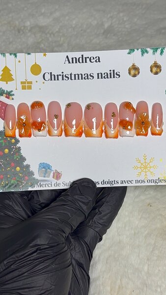 Ongles Fausse Noël Orange