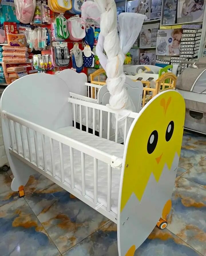 Lit bébé poussette bébé en forme oeuf