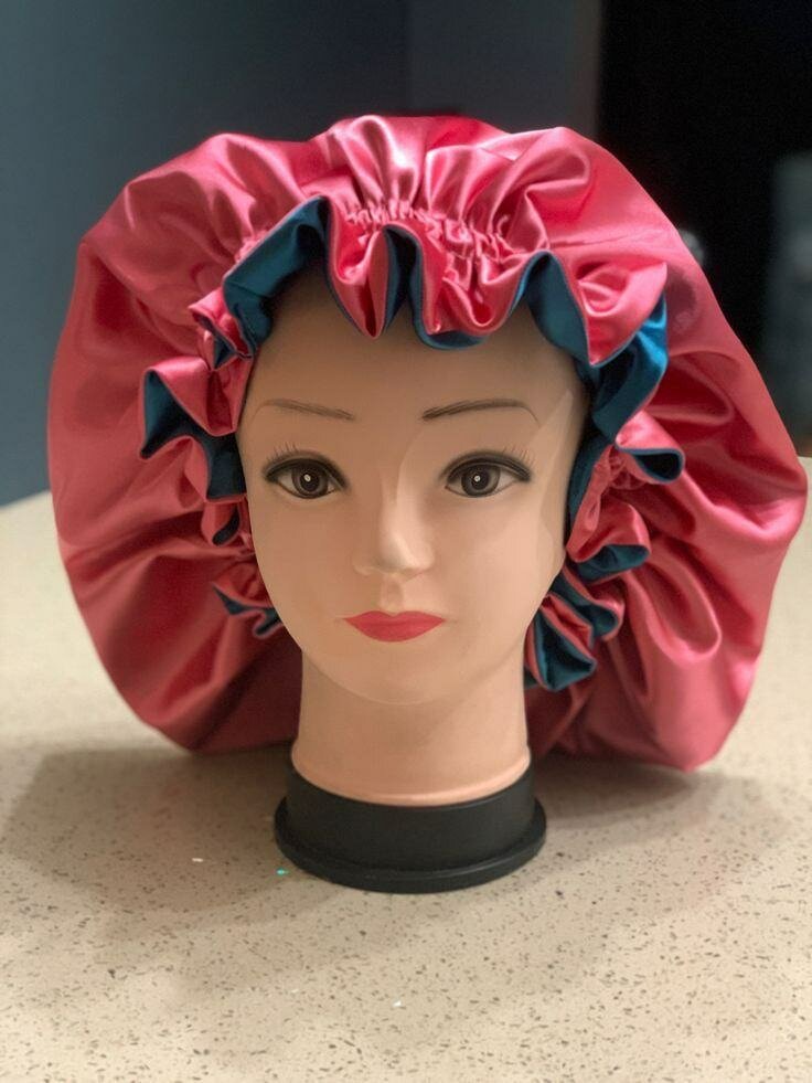 Bonnet de nuit en satin réversible