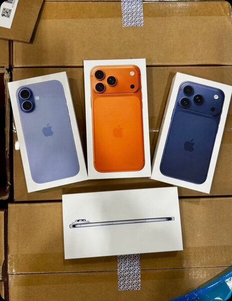 iPhone 14 - Couleurs Vives