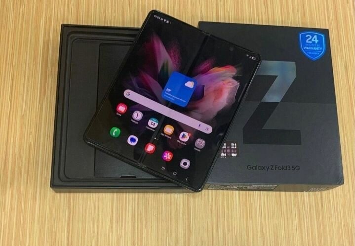 Samsung Galaxy Z Fold3 5G