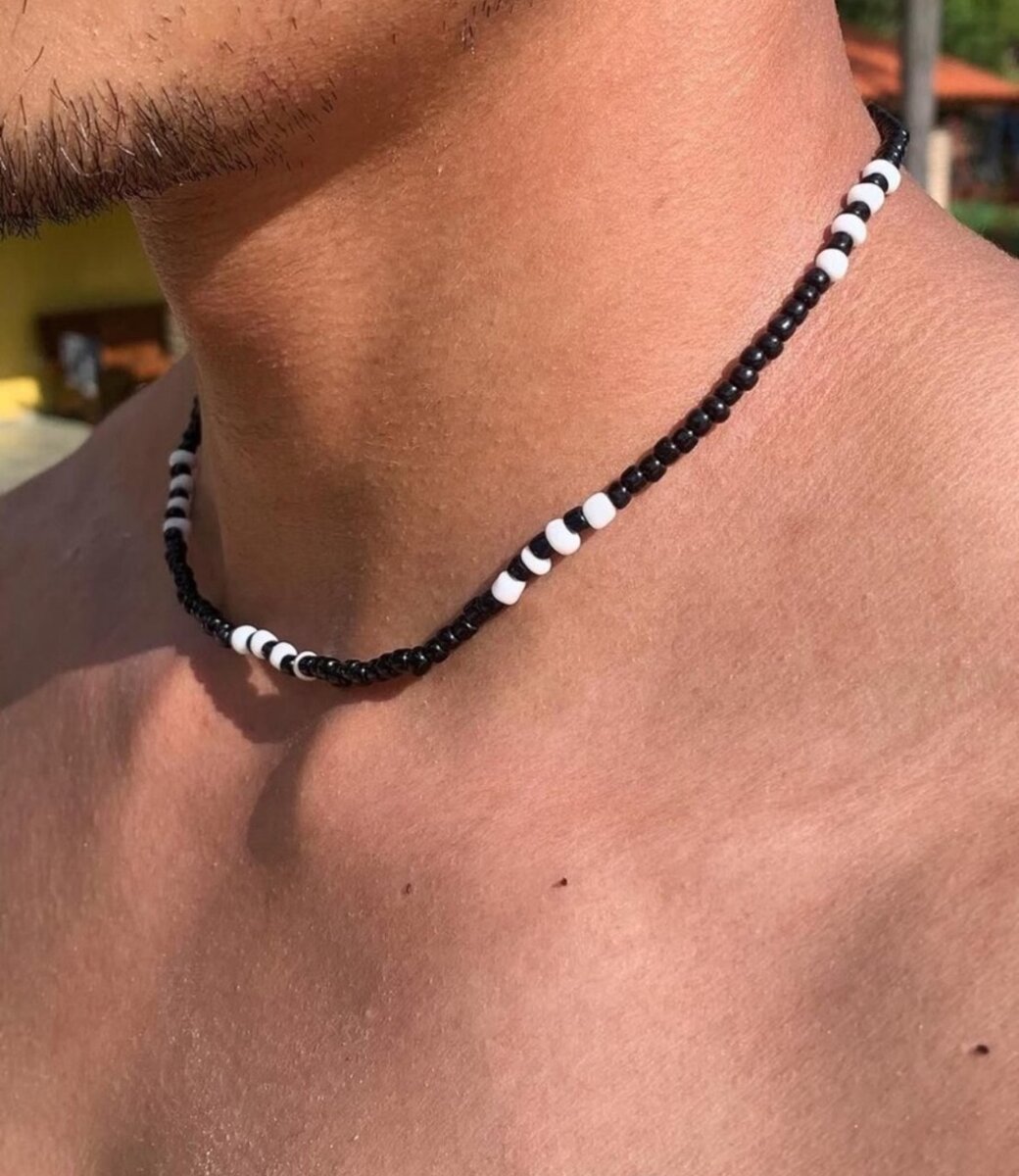 Collier de perles en couleur