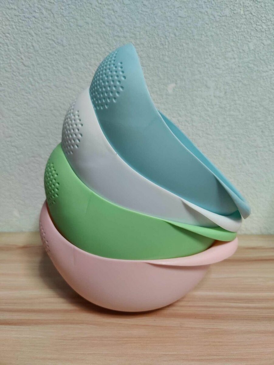 Égouttoir en silicone coloré