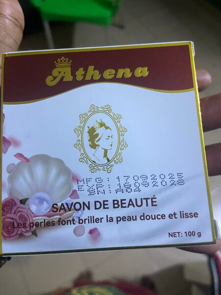 4 Savon de Beauté Athena
