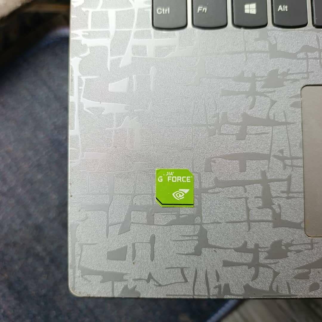 Laptop Lenovo NVIDIA GeForce