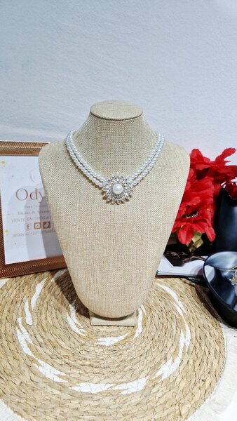 Collier de perles élégantes