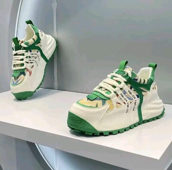 Chaussures de sport pour hommes et femmes