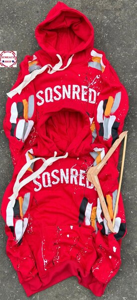 Sweat à capuche moderne