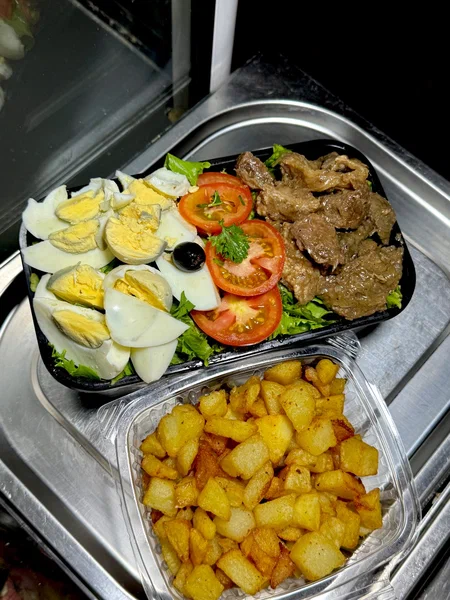 Plateau Repas Viande et Pommes