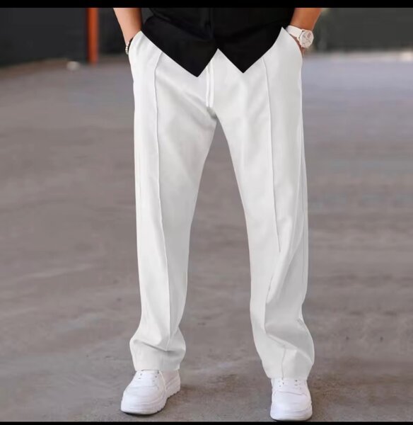 Pantalons amples modernes