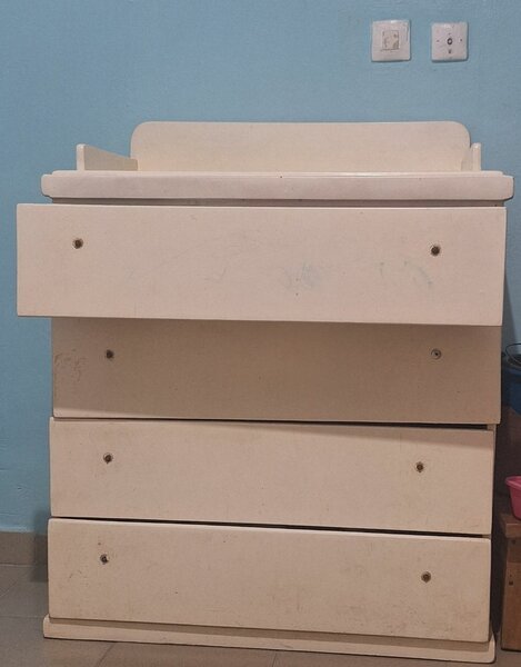 Commode à langer pratique