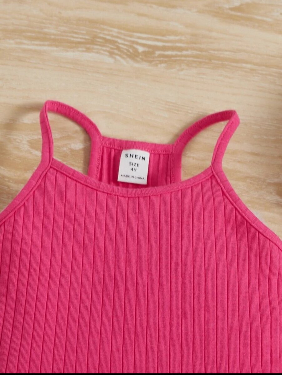 Young Girl Top & Shorts. 2-4Y