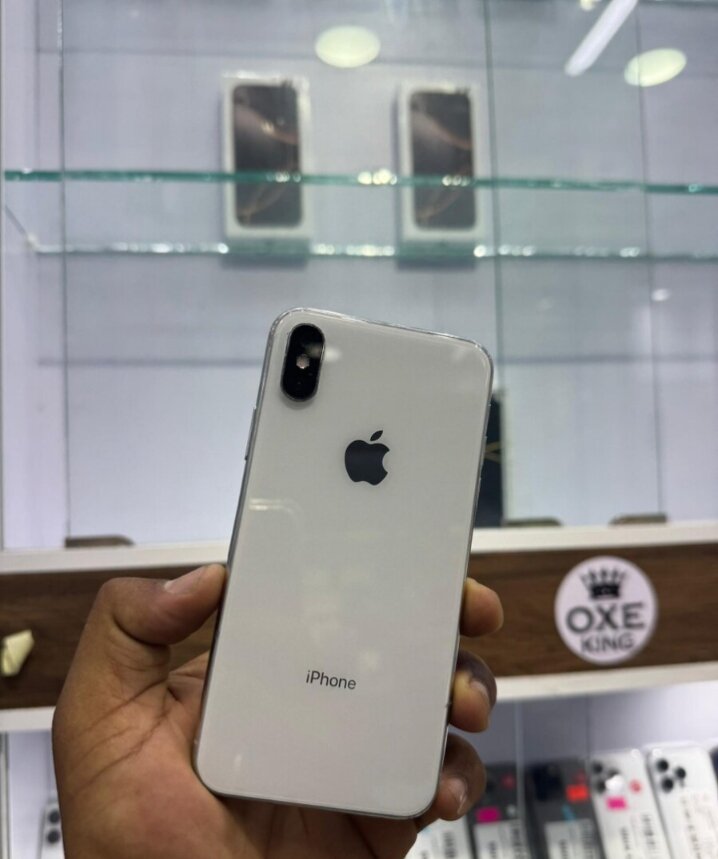iPhone X Argent Reconditionné