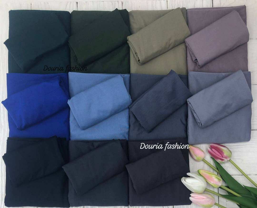 Hijab et bonnet croisé