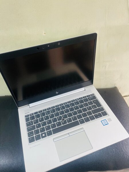 Hp elite book 830 G5