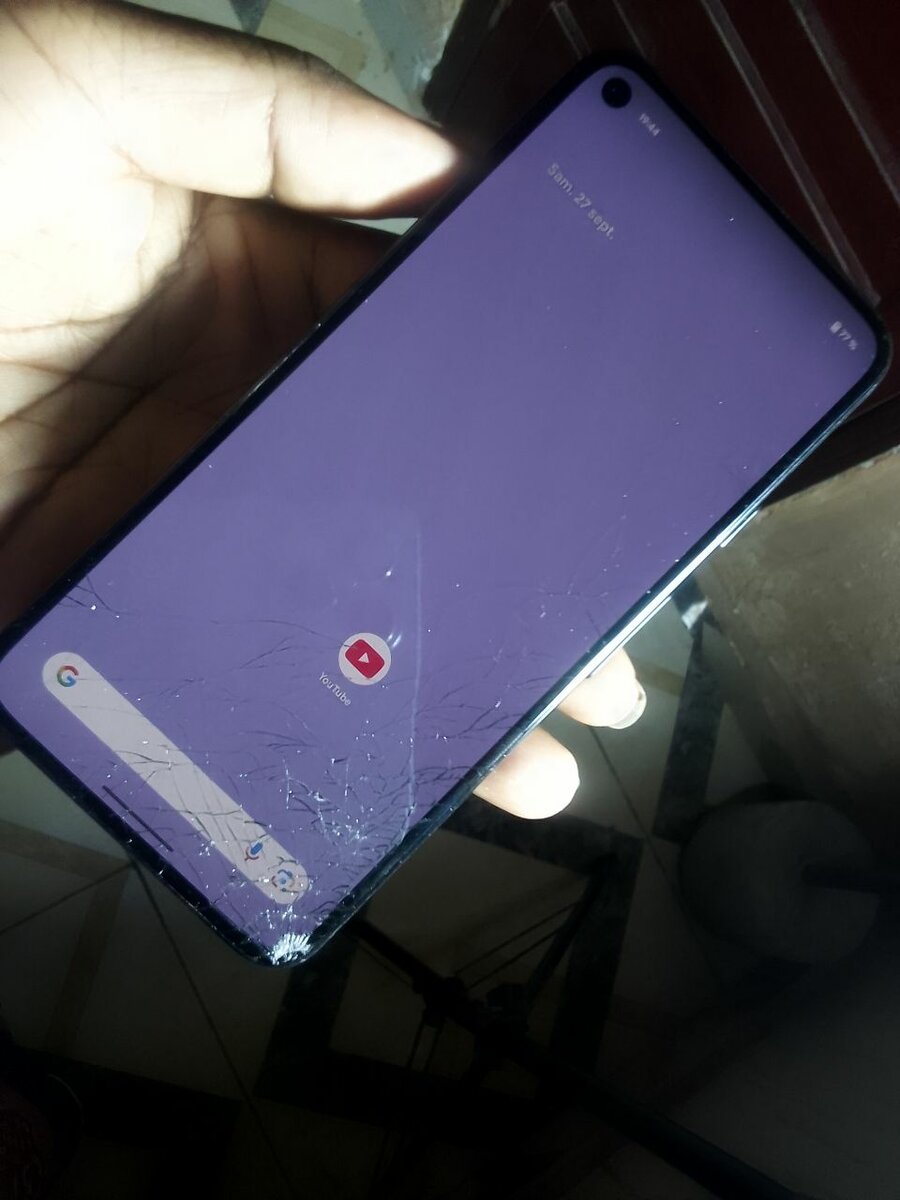 Google pixel 5 écran fissuré