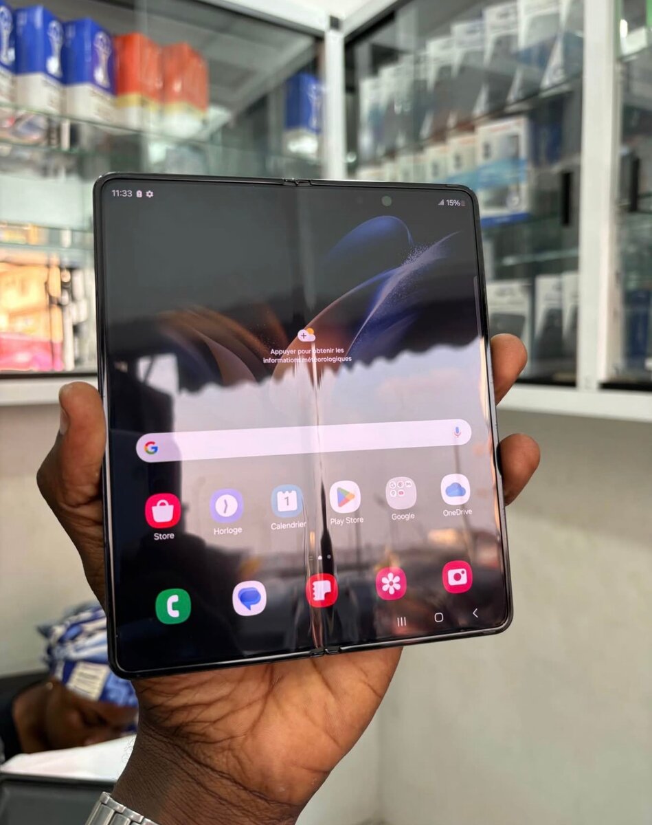 Samsung Galaxy Z Fold4 - Téléphone pliable