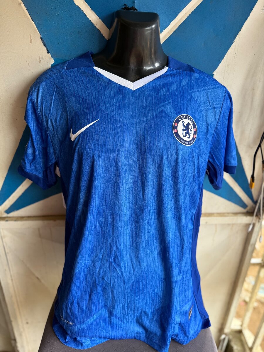 Maillots de football de club