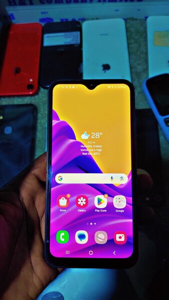 Samsung A15 ...256gig...8gig ram...