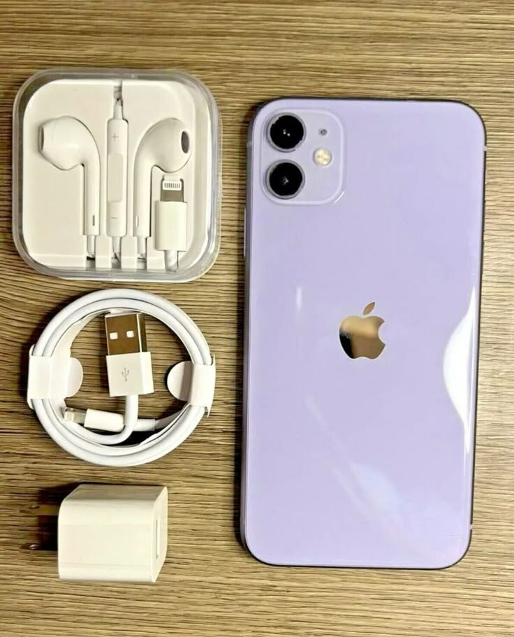 iPhone 11 avec accessoires