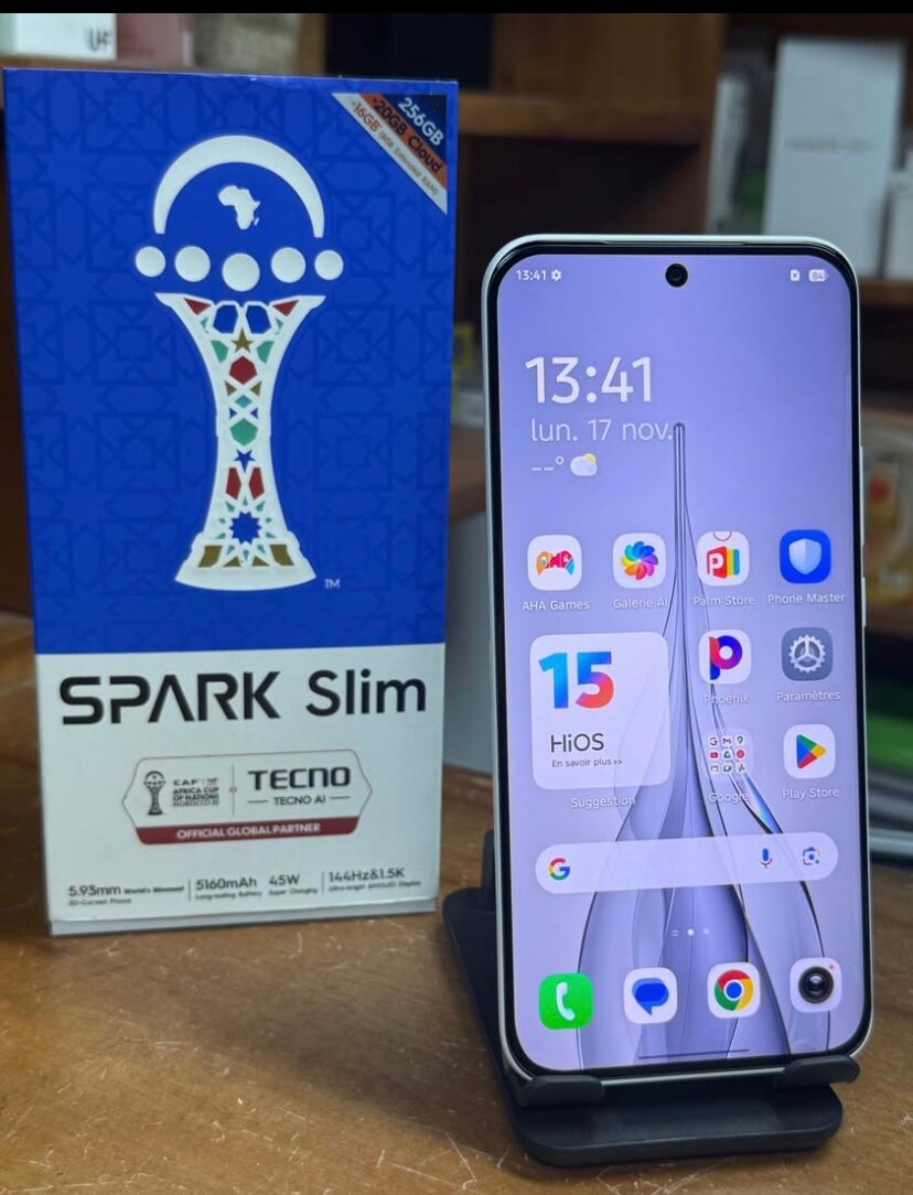 Smartphone TECNO SPARK Slim