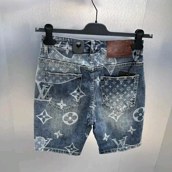 Short Jeans