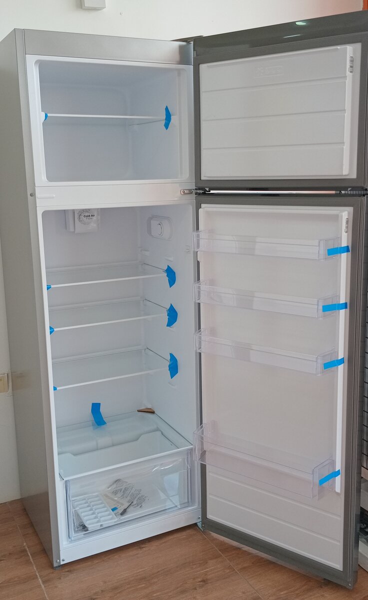 Regal electronics refrigerator