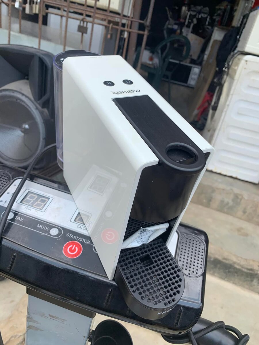 Machine à café Nespresso