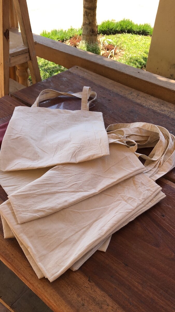 Tote bags