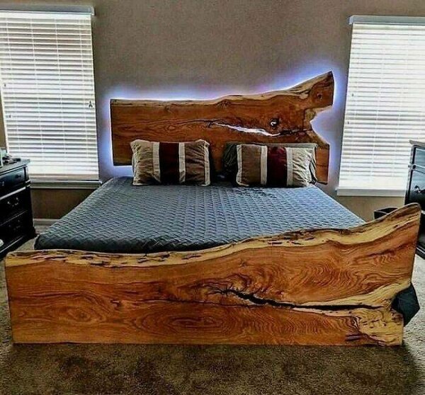 King size bed