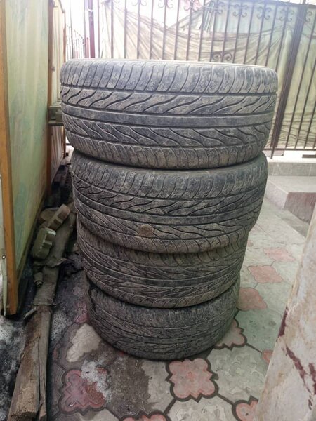 Шина 285 /50 R 20