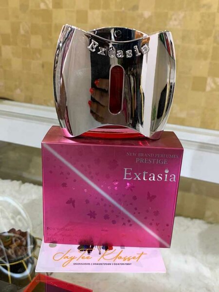 Extasia perfumes