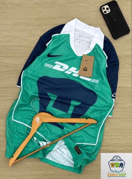 Maillot de football vert