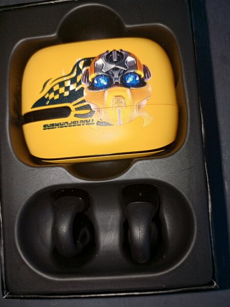 130 cedis, very quality