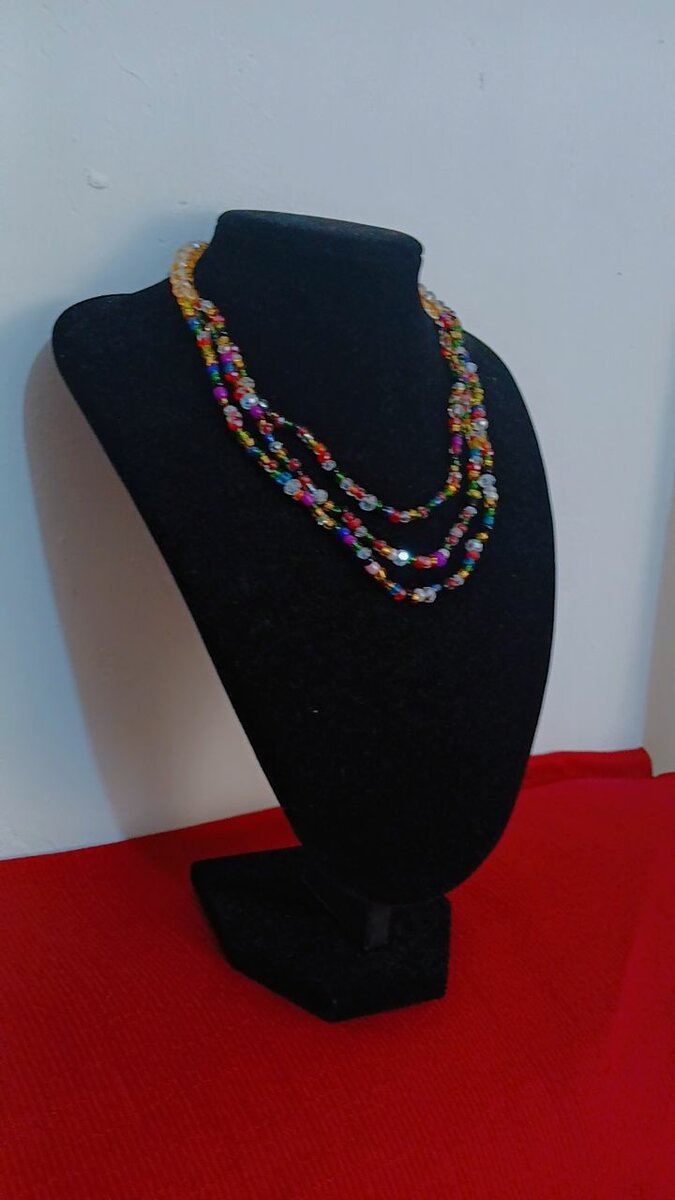 Beaded necklace