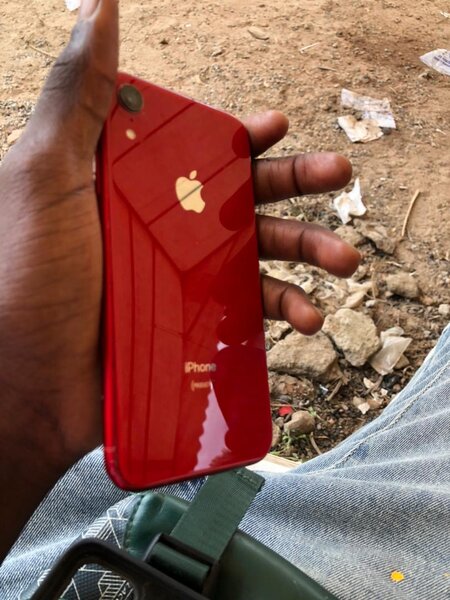 iPhone XR Rouge Élégant
