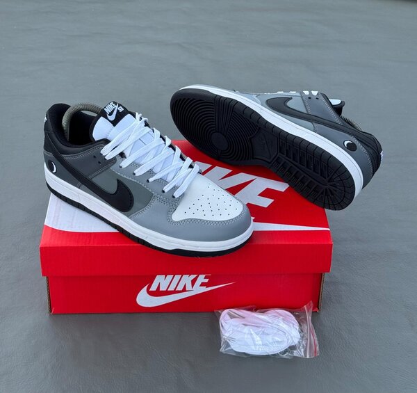 Baskets Nike Air Gris Noir