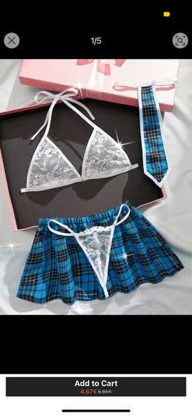 Costume etudiante