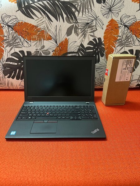 Lenovo ThinkPad T560 i5