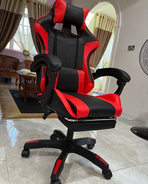 JIQIAO GAMING CHAIR WITH FOOTREST & LUMBER SUPPORT